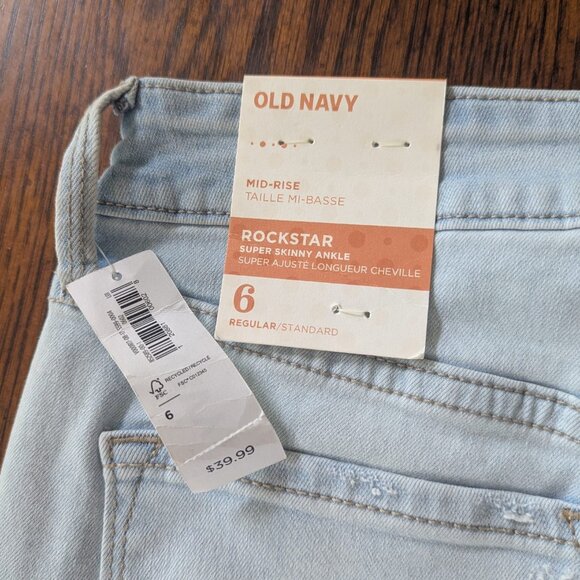 NWT Old Navy Rockstar Jeans Size 6 - Picture 4 of 4
